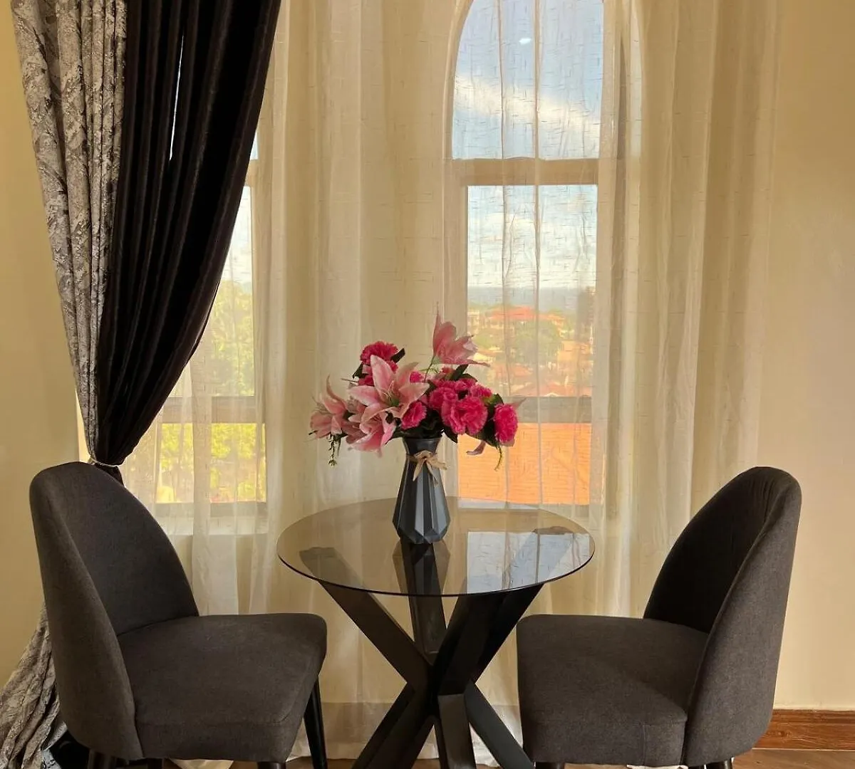 Licious Homes 2 Καμπάλα